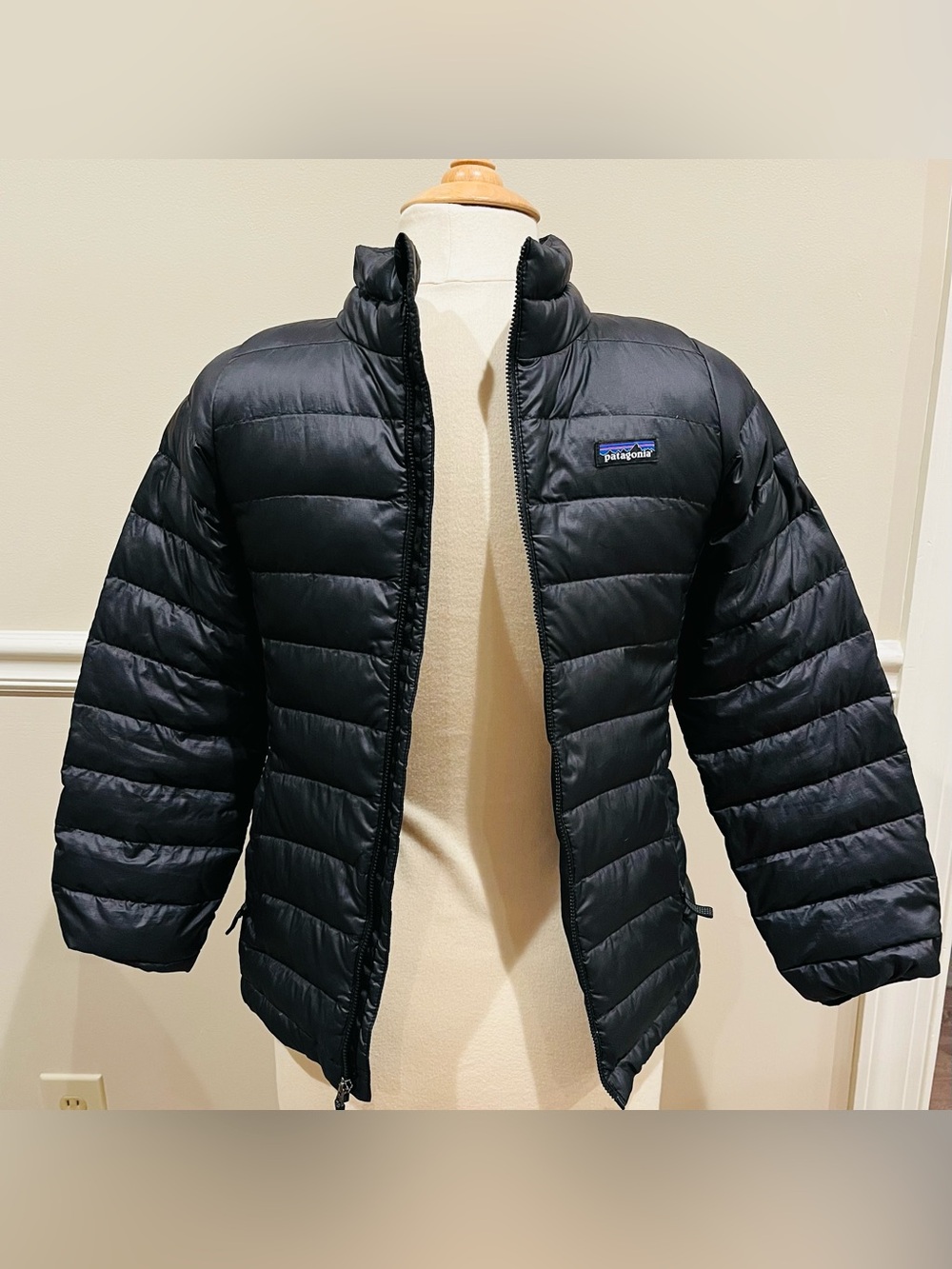Patagonia Youth Black Down Jacket - Lightweight Insulated Coat